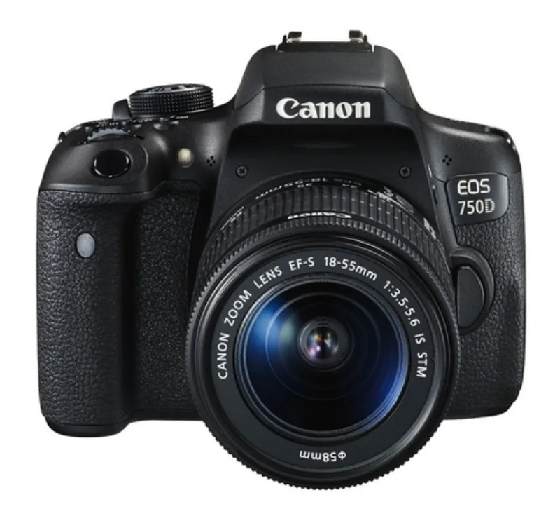 Canon EOS 750D + 18-135mm IS STM